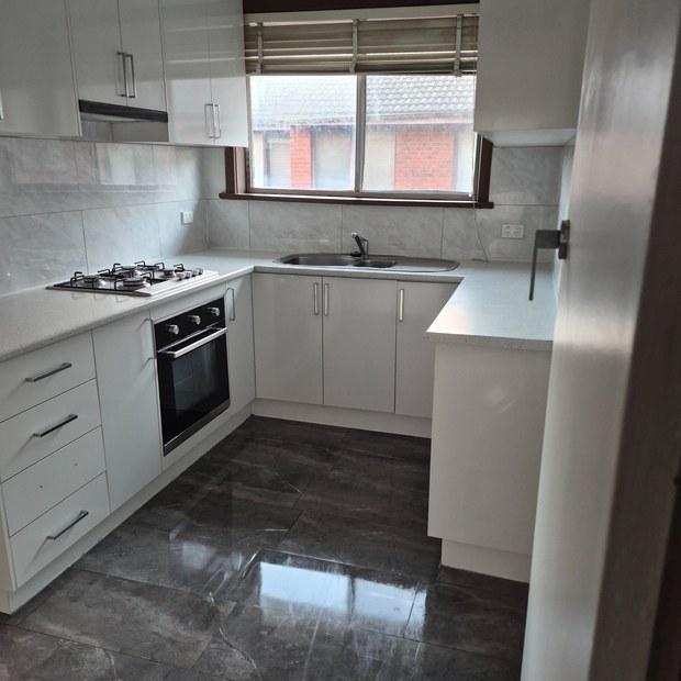Kitchen after end of lease cleaning, Clayton South, Melbourne