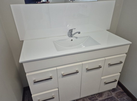 End of lease cleaning results in Frankston - bathroom sink
