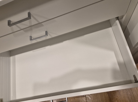 End of lease cleaning Wyndham Vale - kitchen cabinets