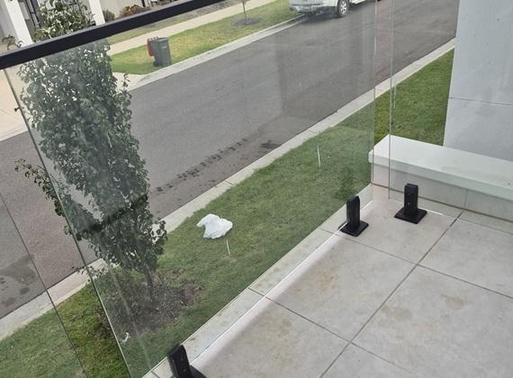 End of lease cleaning Wyndham Vale - balcony