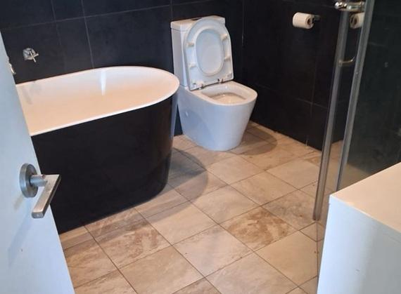 End of lease cleaning Dee Why July 2026 - bathroom