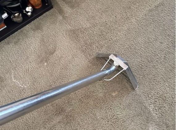 Carpet steam cleaning job in Frankston, Melbourne